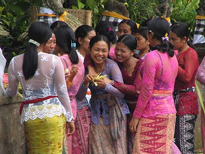 Ontmoet de lokale bevolking op reis in Indonesië