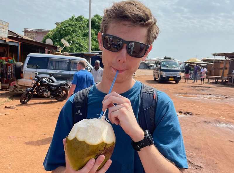 Groepsreis Ghana kokosnoot