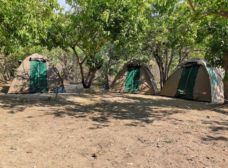 Groepsreis Botswana campsite in de Okavango Delta