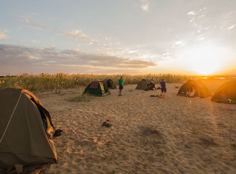Zambia groepsreis kanosafari Zambezi kamperen
