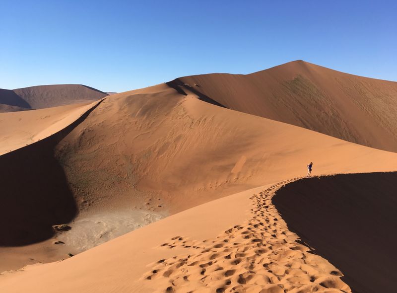 Groepsreis Namibië &amp; Zuid-Afrika Big Daddy Duin in nationale park