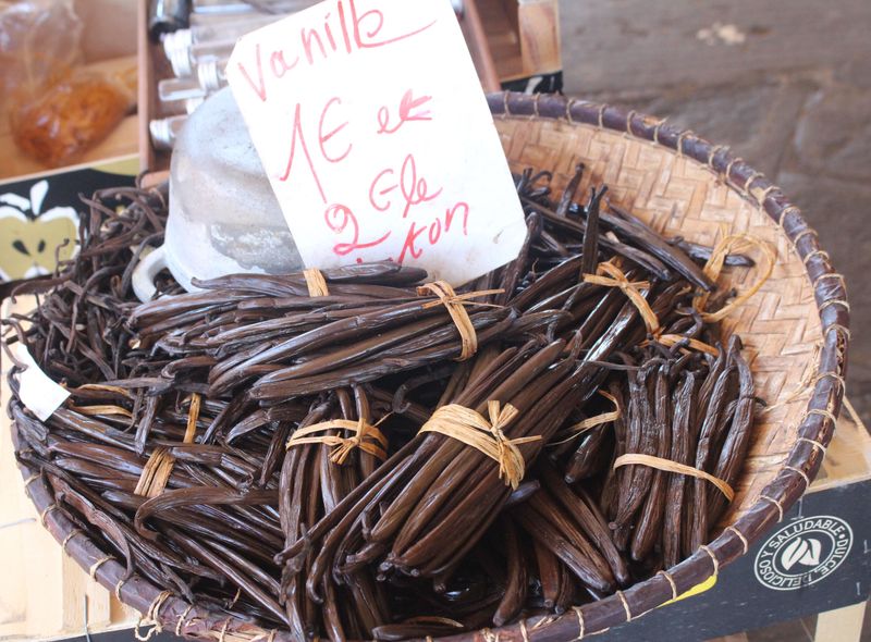 Groepsreis Réunion lokale markt vanille kopen bourbon