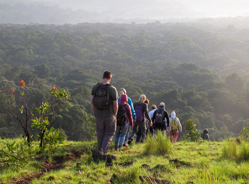 Groepsreis Kenia Oeganda en Tanzania jongerenreis wandelen