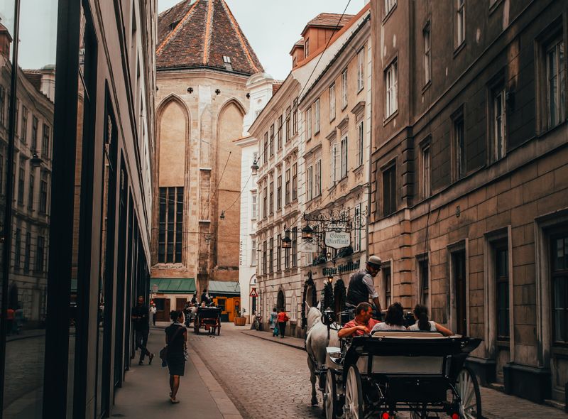Groepsreis straten van Wenen citytrip