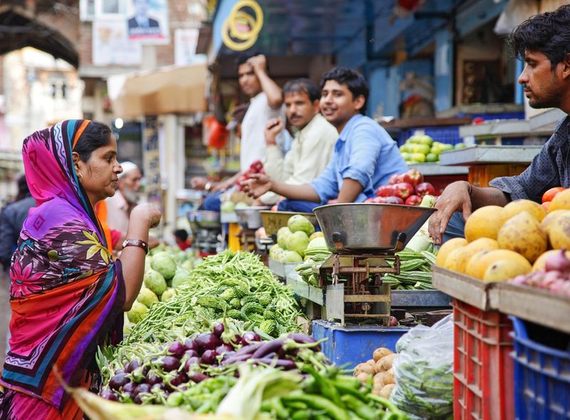 Groepsreis India markt inkopen doen