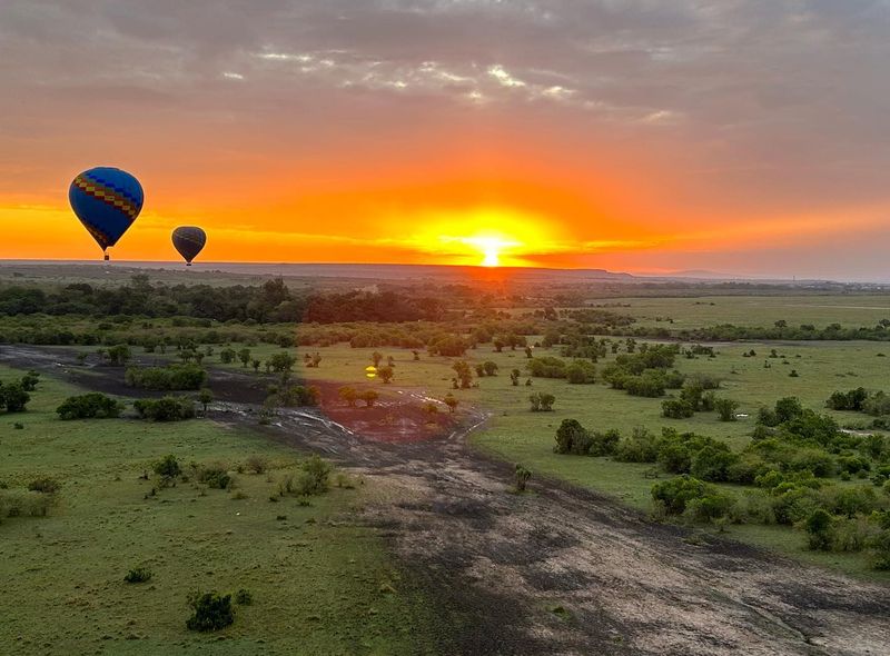 Groepsreis Kenia zonsopgang ballonvaart