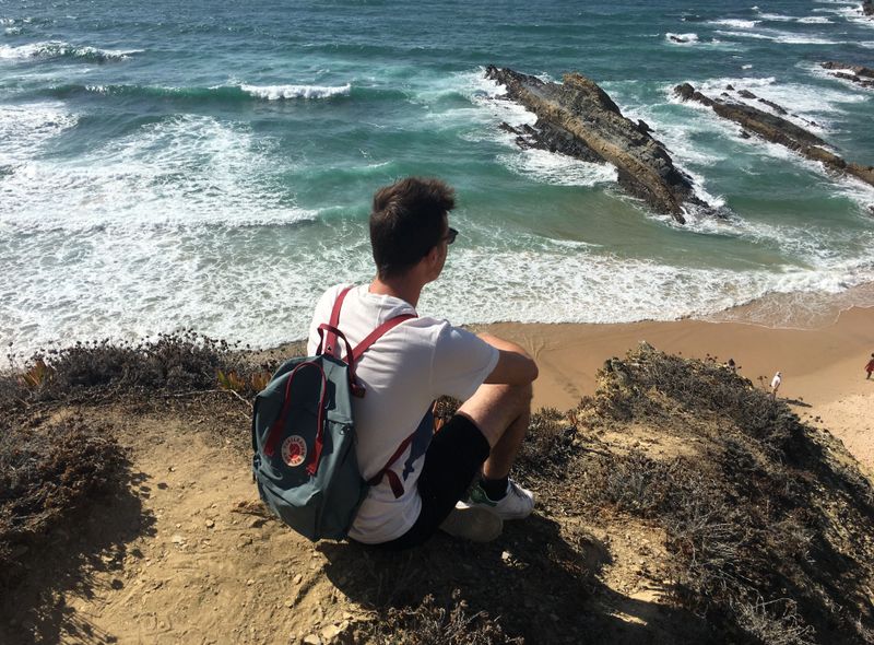 Groepsreis Portugal surf &amp; dive uitzicht over de zee