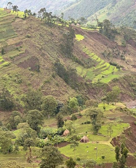 Groepsreis Ethiopië uitzicht Gamo wandeling