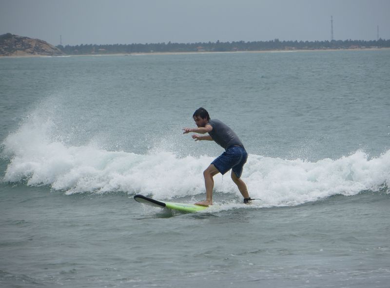 Groepsreis Sri Lanka surfen aan Panama Beach
