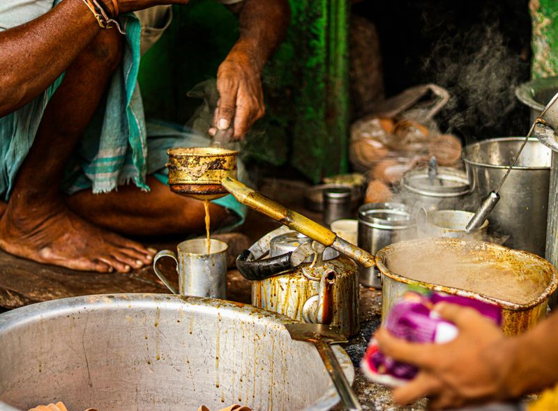 Groepsreis India chai theeverkoper op de markt