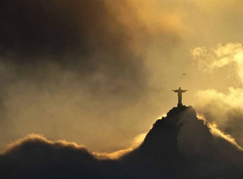 Groepsreis Brazilië beeld van Christo genomen vanaf de Suikerbroodberg