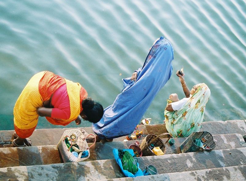 India groepsreis de ghats aan de Ganges in Varanasi