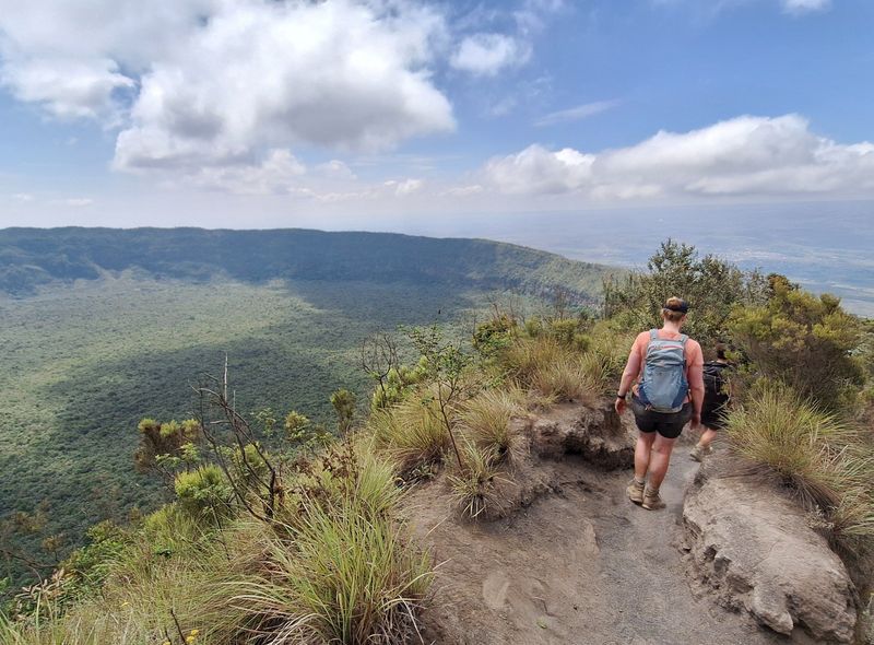 Groepsreis Kenia Mount Longonot krater wandeling