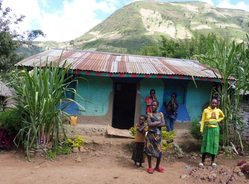 Groepsreis Ethiopië Ari huis tussen de bergen
