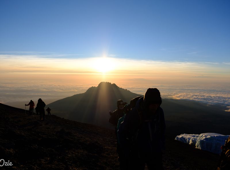 Tanzania groepsreis trektocht Kilimanjaro Dak van Afrika