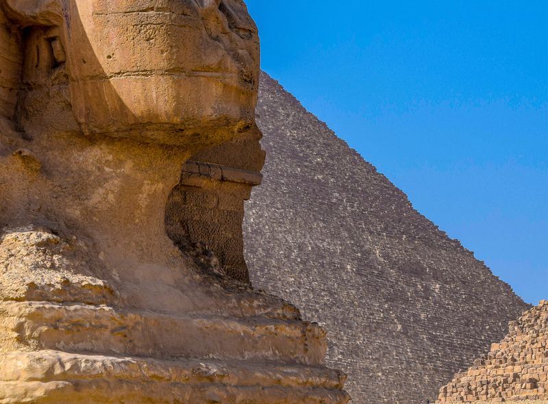 Egypte groepsreis sfinx en piramides van Gizeh bij Caïro