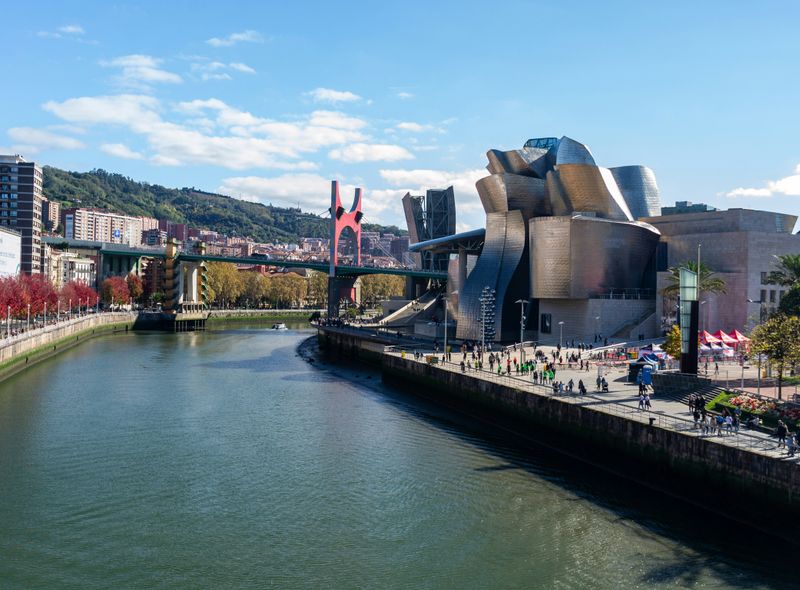 Groepsreis Spanje Van Life Bilbao in Baskenland