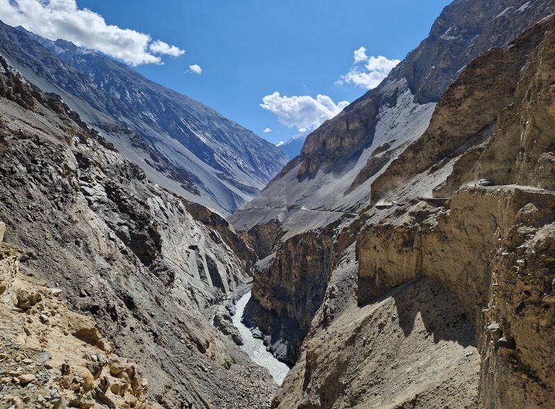 De weg naar Shimshal