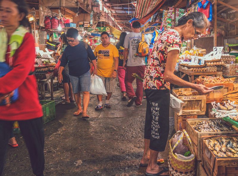 Groepsreis jongerenreis Filipijnen markt