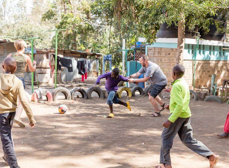 Kenia Nairobi sociaal project voetballen