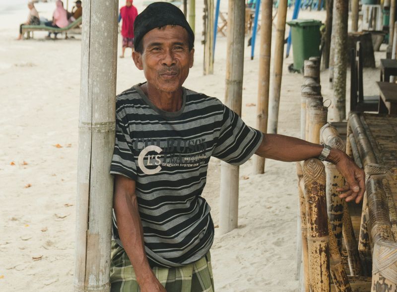 Lombok Local