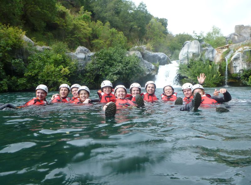 water jumping alcantara