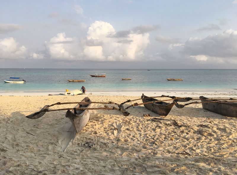 Tanzania &amp; Zanzibar 26-30