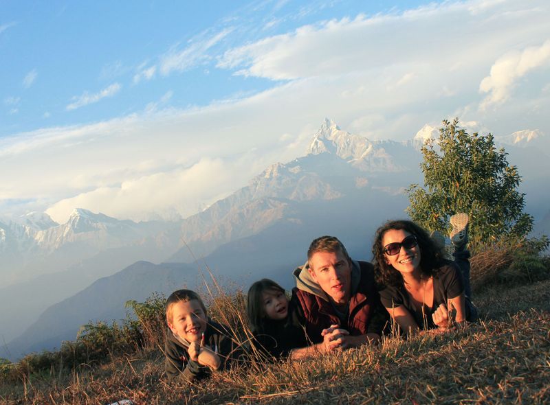 familiereis rondreis nepal gezin kinderen himalaya 