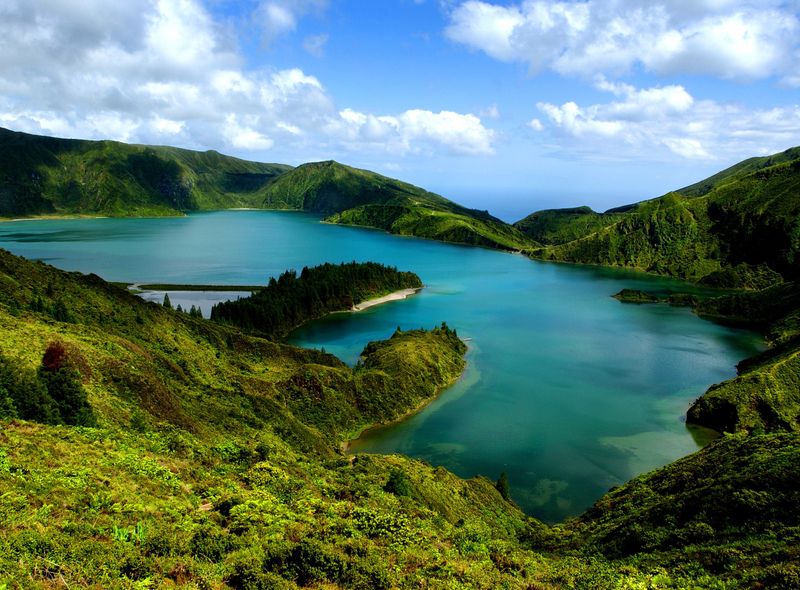 Lago do Fogo - Adagio Tours