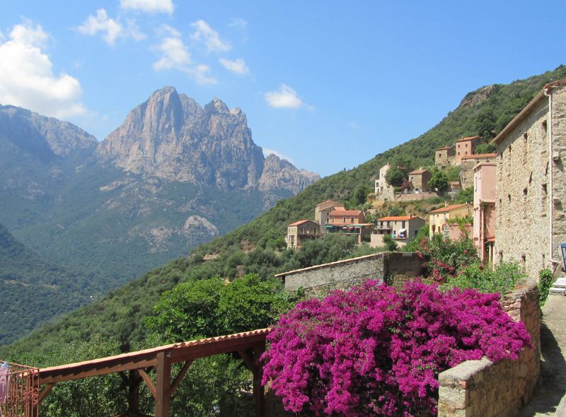 Gezellige bergdorpen op Corsica