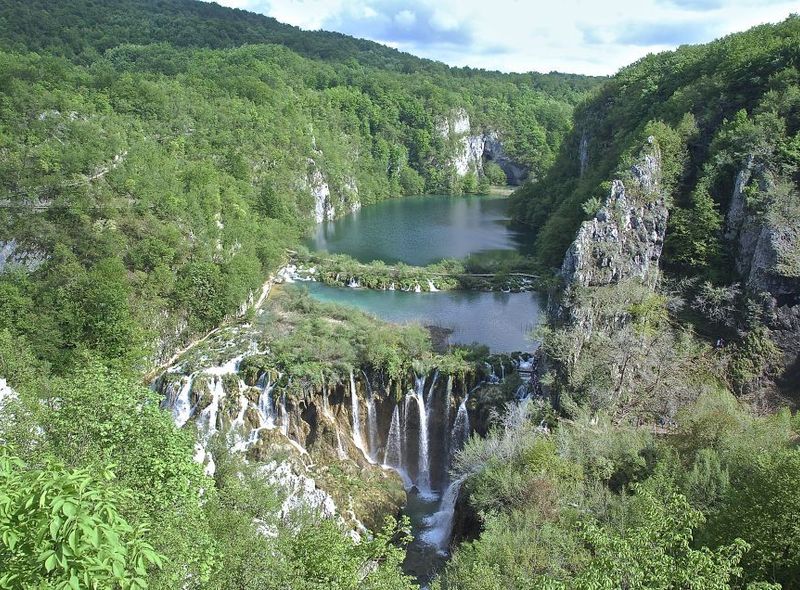 Plitvice Nationaal Park met verfrissende meren