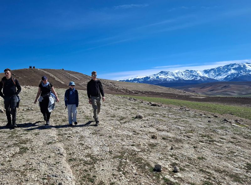 Groepsreis Marokko citytrip Marrakech wandeling Atlasgebergte