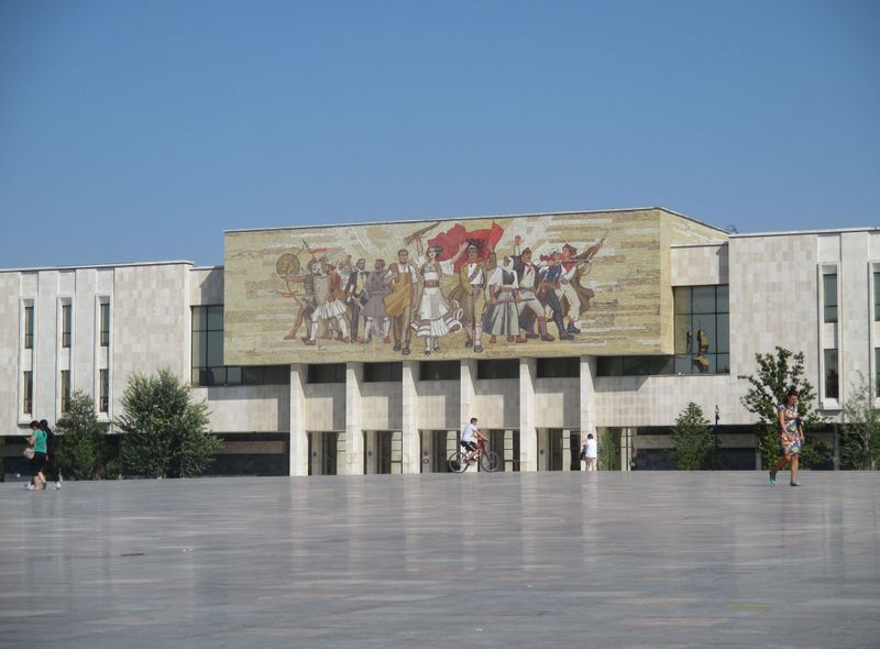 Tirana - Robin Maeris groepsreizen 2019