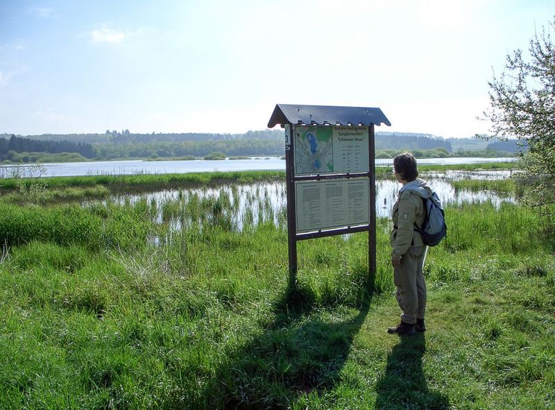 Knap gelegen burchtruïnes 