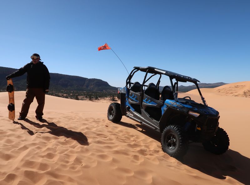 Sandboarden in Coral Pink State Park