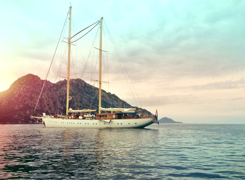 Groepsreis Corsica - zeilen langs de kust - jongerenreis