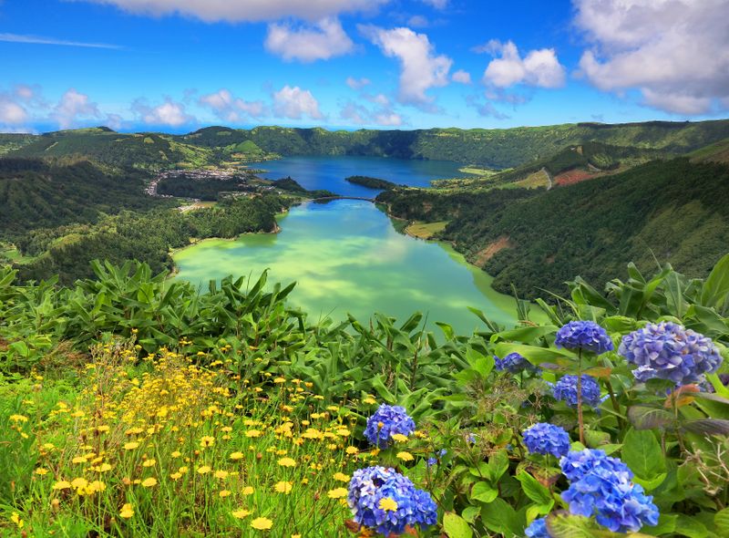 Sete Cidades - Adagio Tours