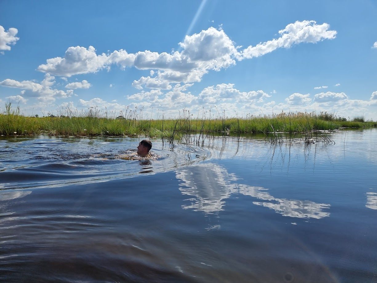 zwemmen in okavango delta