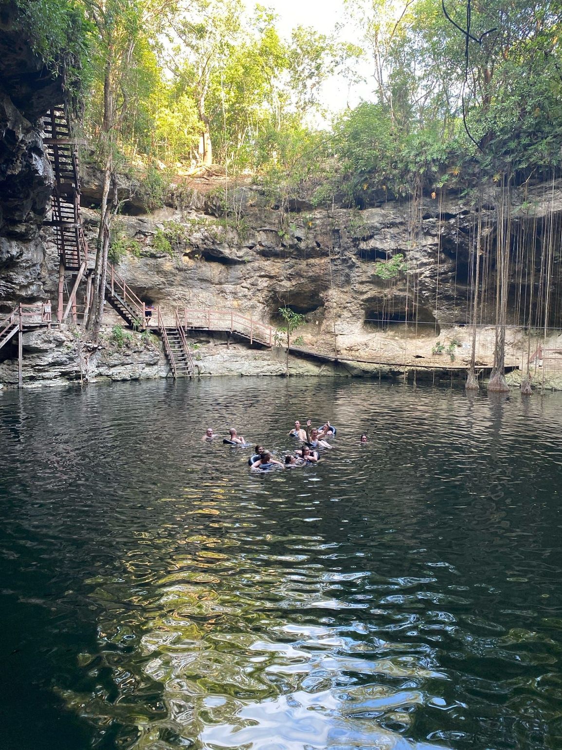 zwemmen in cenote