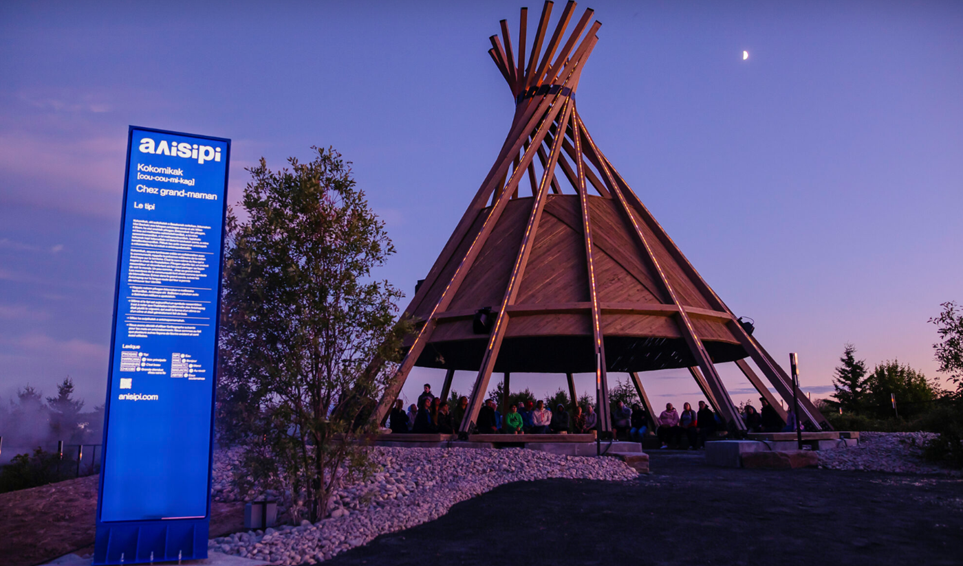 Anisipi Le Tipi, Pikogan © Moment Factory