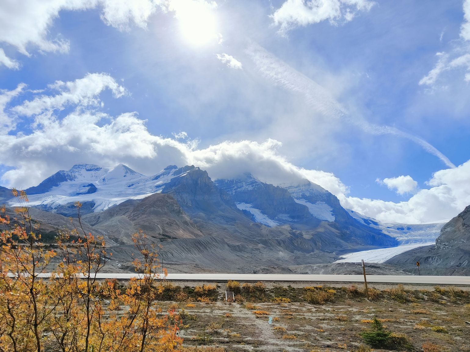 Uitzicht over de gletsjer icefields parkway