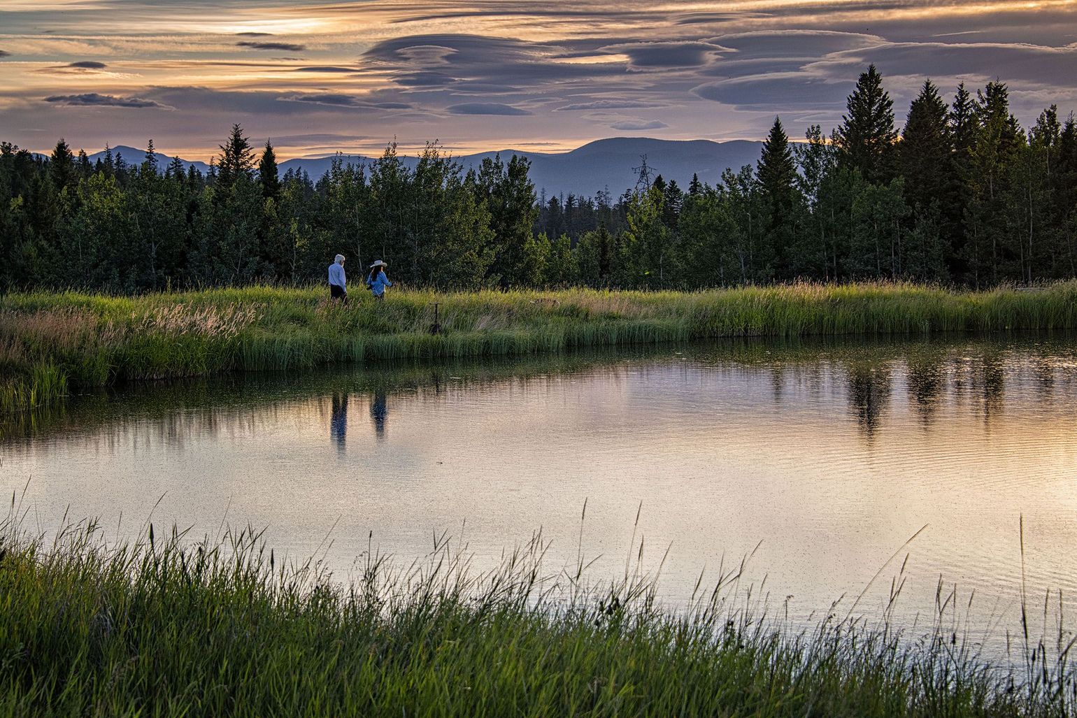 Echo Valley Ranch & Spa - Evening Walk