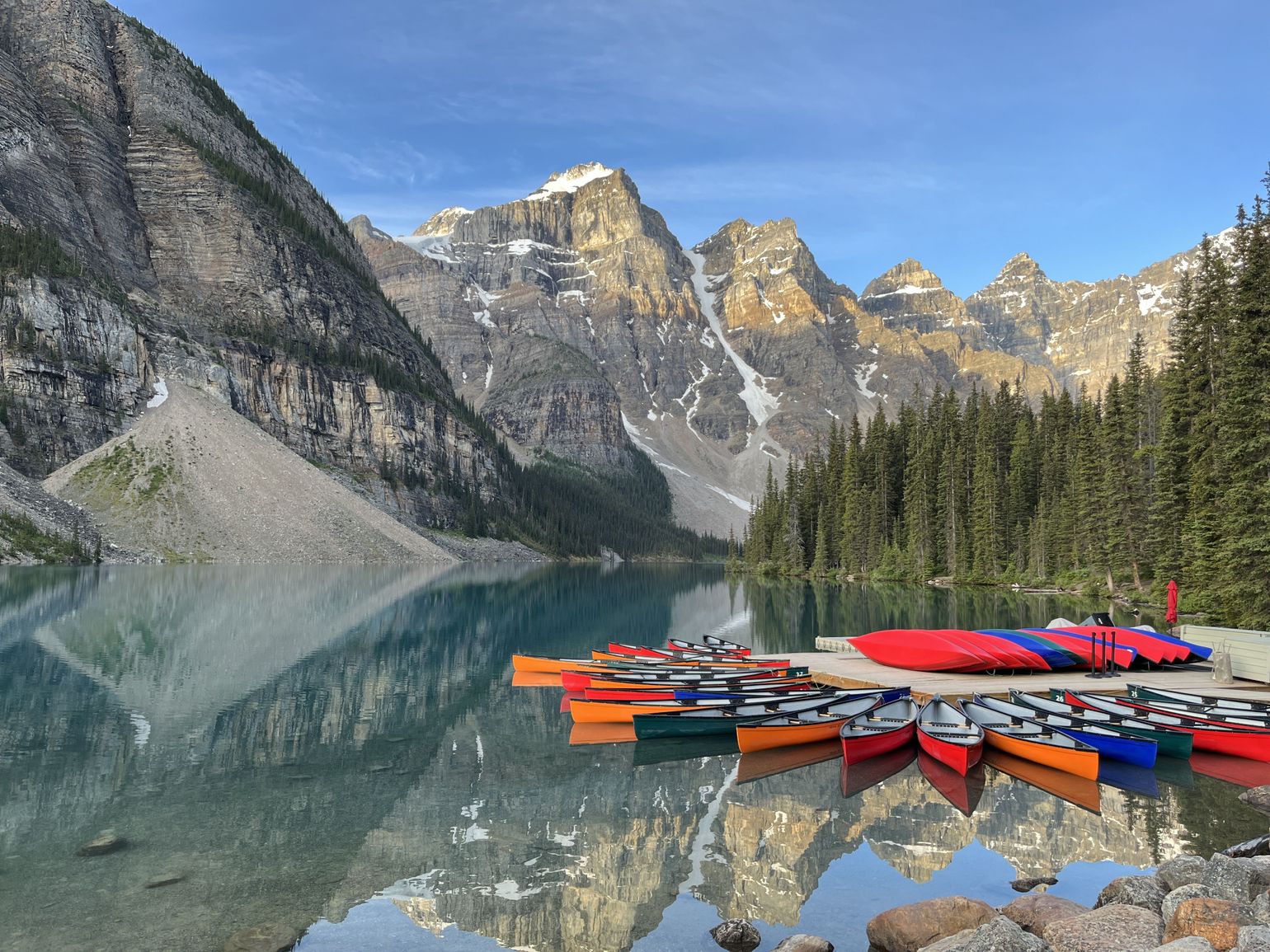 moraine lake canada