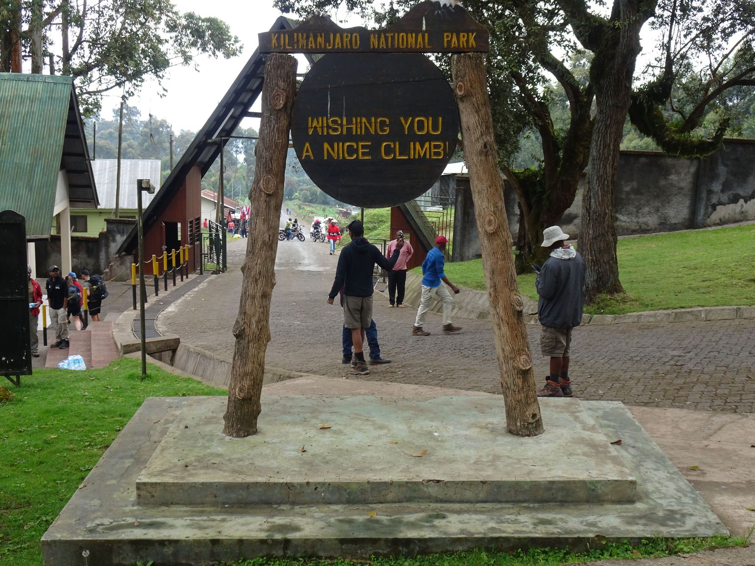 Startpunt bergbeklimming kilimanjaro