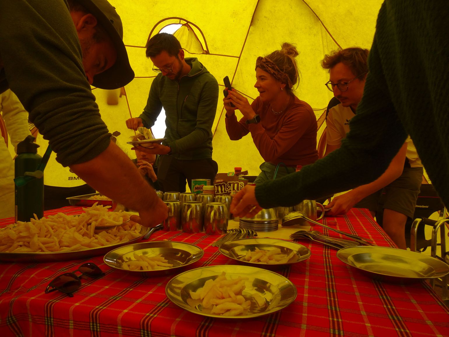 Eten tijdens de beklimming van de kilimanjaro