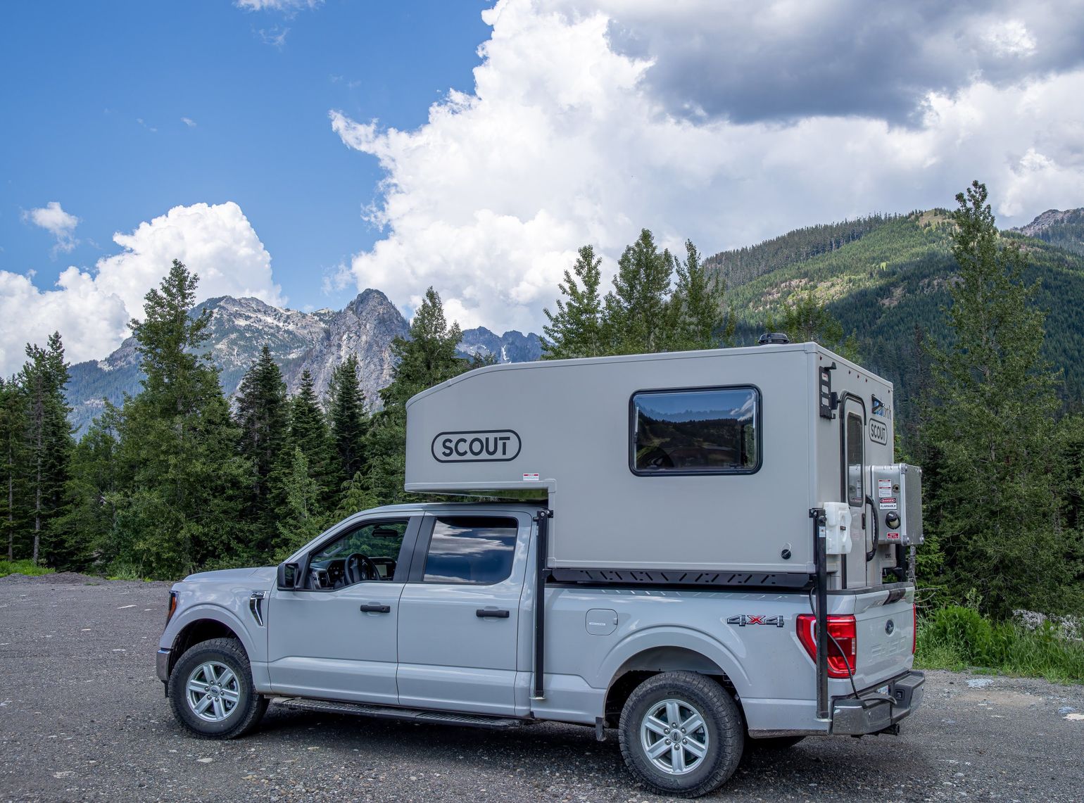 Go North Adventure Class Truck Camper 