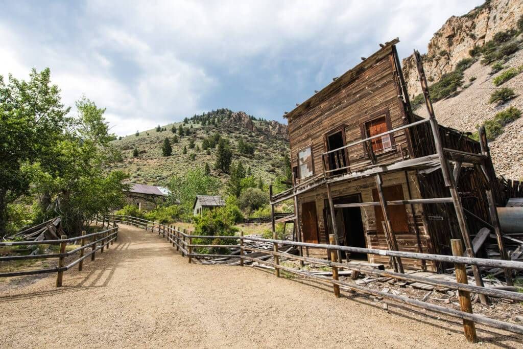 Ghost Towns