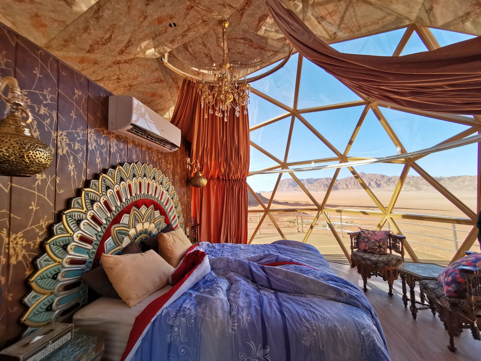 Luxe camp in Wadi Rum