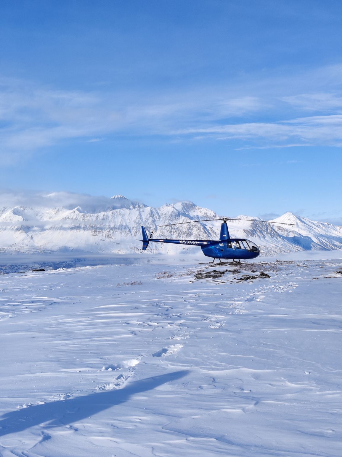 Winter Heli-Snowshoe Tour - Helicopter