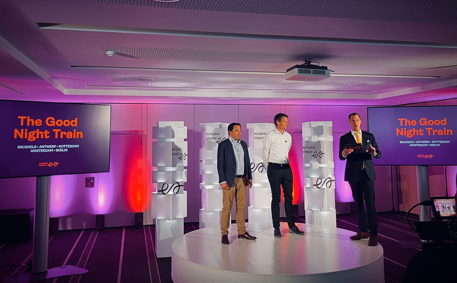 persconferentie minister mobiliteit